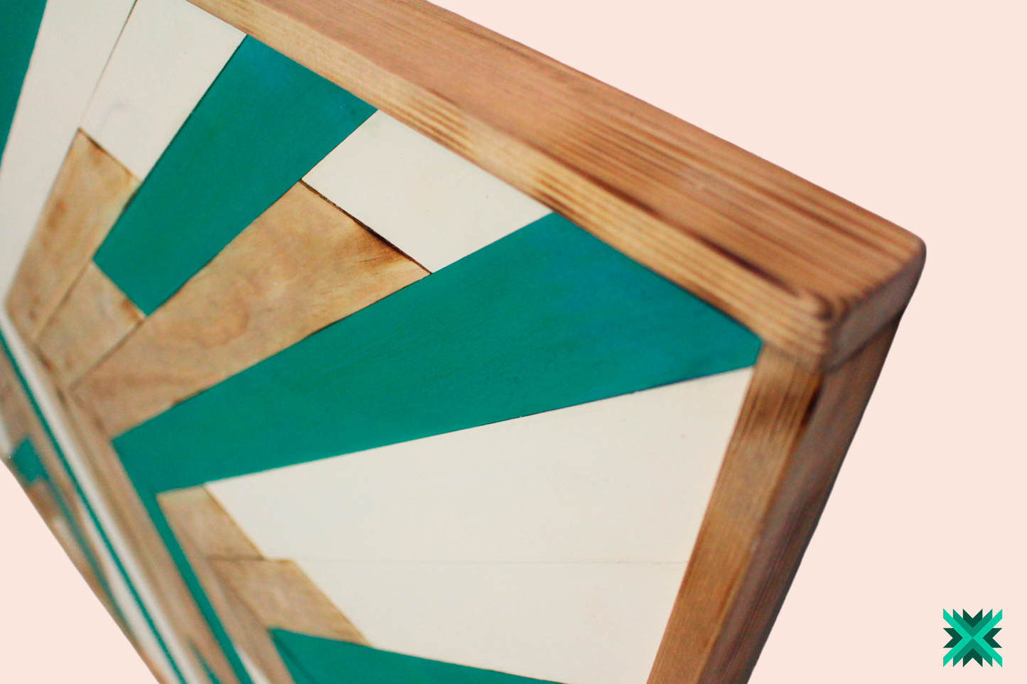 Cabecero Green Shape