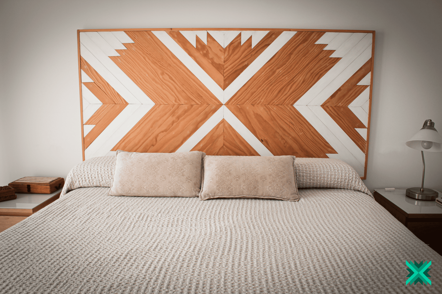Cabecero Wooden wing